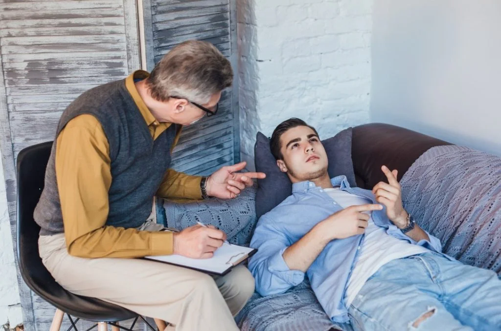 Signs You Need PHP Instead of Outpatient Therapy